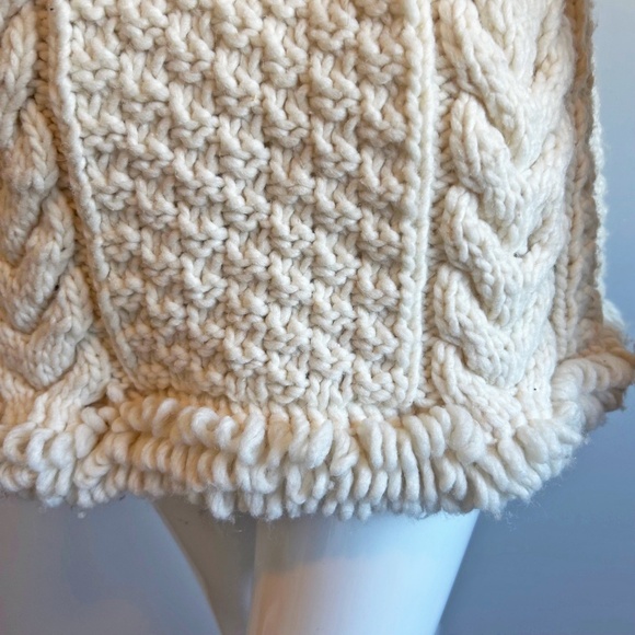 Knit Cardigan Wool Jacket with tie belt, white, Size M - Picture 7 of 12